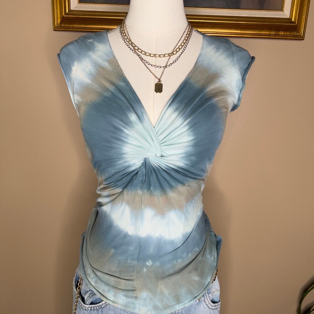 100% Cotton Dusty Blue Tie Dye Twist Front Top Medium Beach Boho